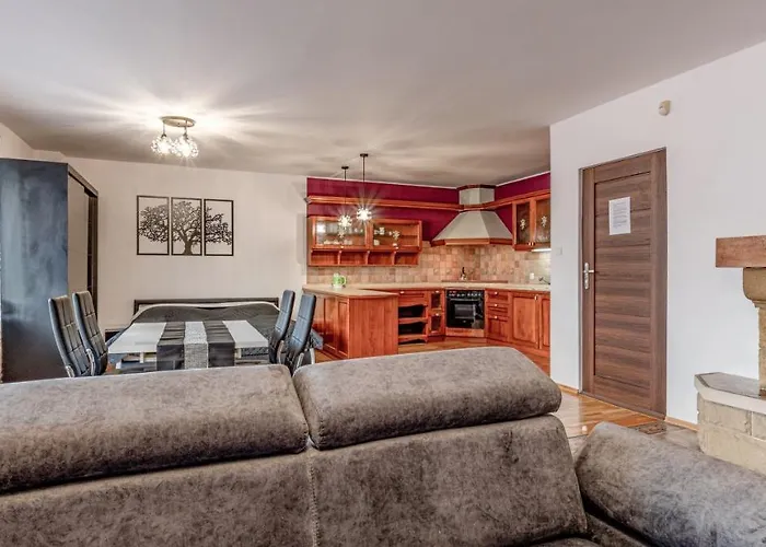 Korona Guest house 3*